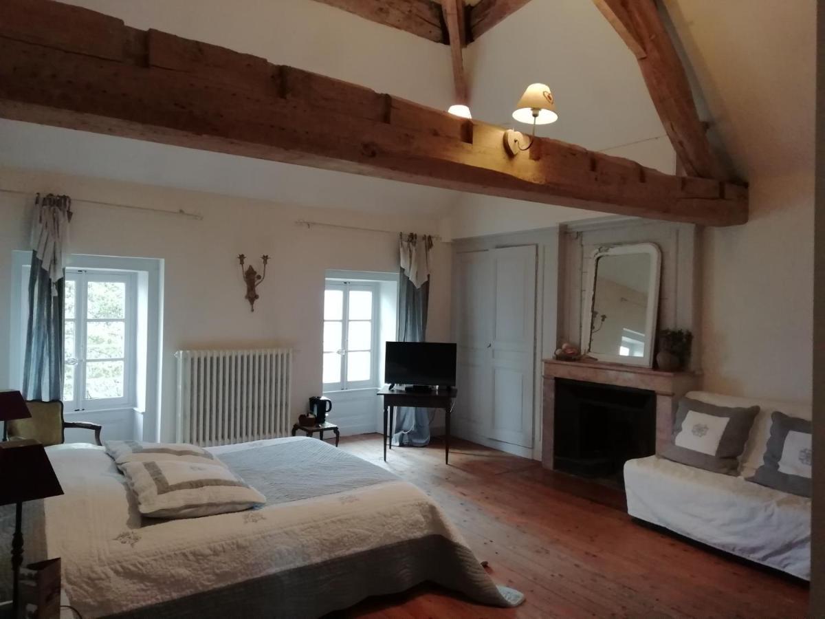Chambres Et Table L' Echappee Bouvesse-Quirieu Eksteriør billede