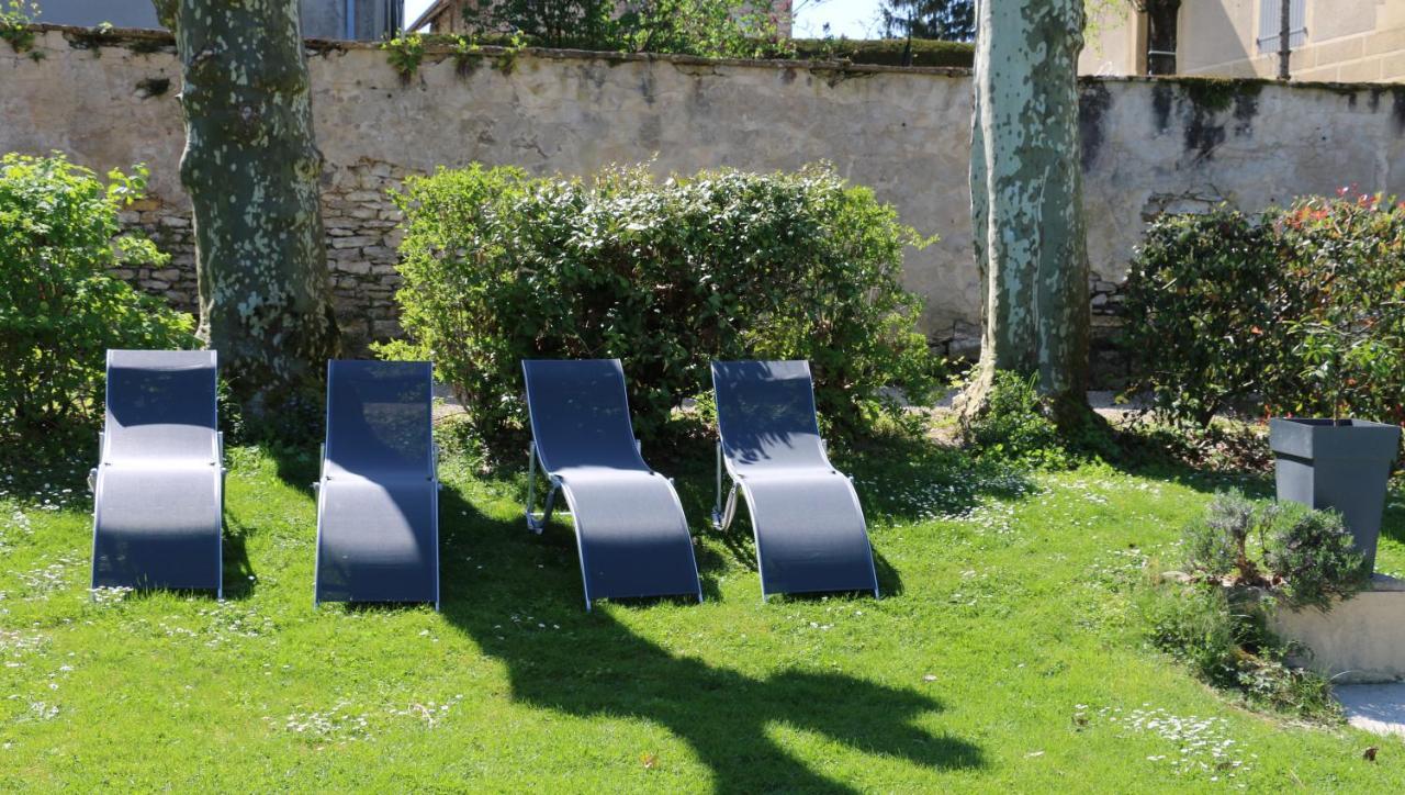 Chambres Et Table L' Echappee Bouvesse-Quirieu Eksteriør billede