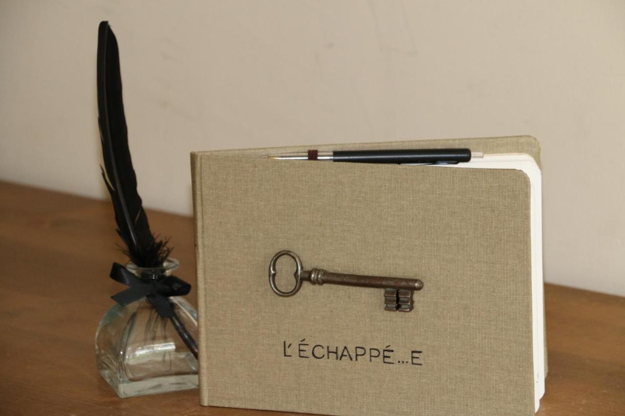 Chambres Et Table L' Echappee Bouvesse-Quirieu Eksteriør billede