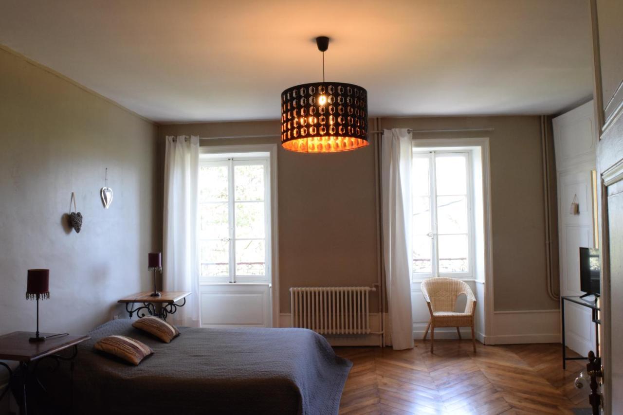 Chambres Et Table L' Echappee Bouvesse-Quirieu Eksteriør billede